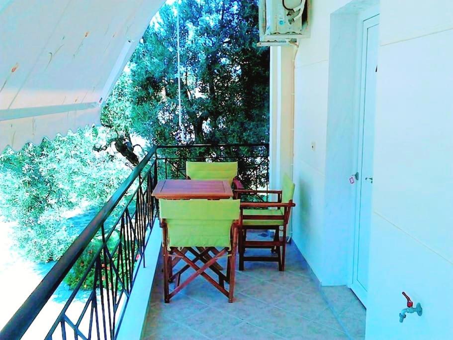 Giorgos Apartments. Skála Foúrkas المظهر الخارجي الصورة