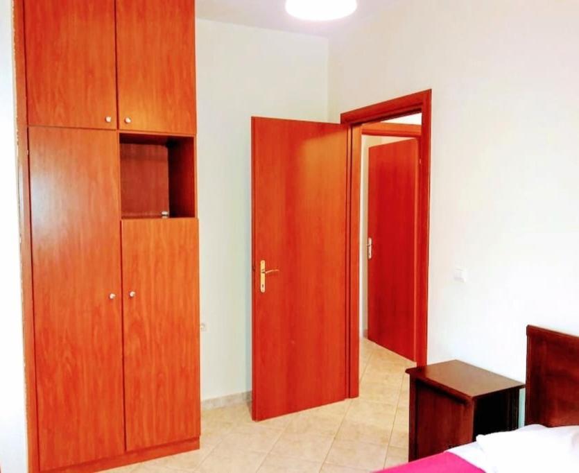 Giorgos Apartments. Skála Foúrkas الغرفة الصورة