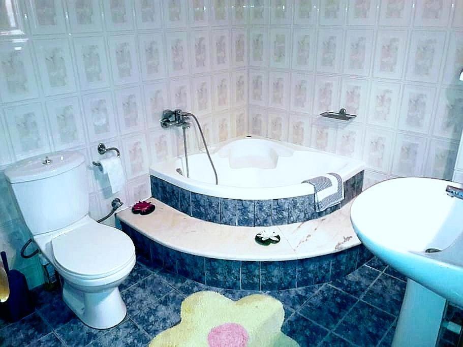 Giorgos Apartments. Skála Foúrkas المظهر الخارجي الصورة