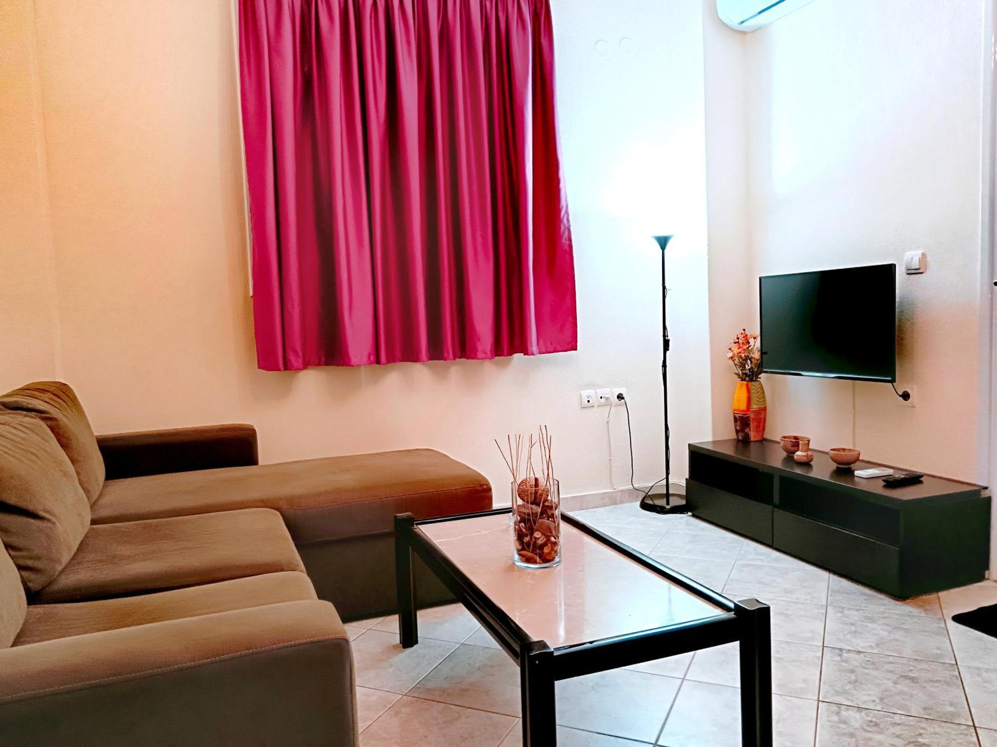 Giorgos Apartments. Skála Foúrkas المظهر الخارجي الصورة