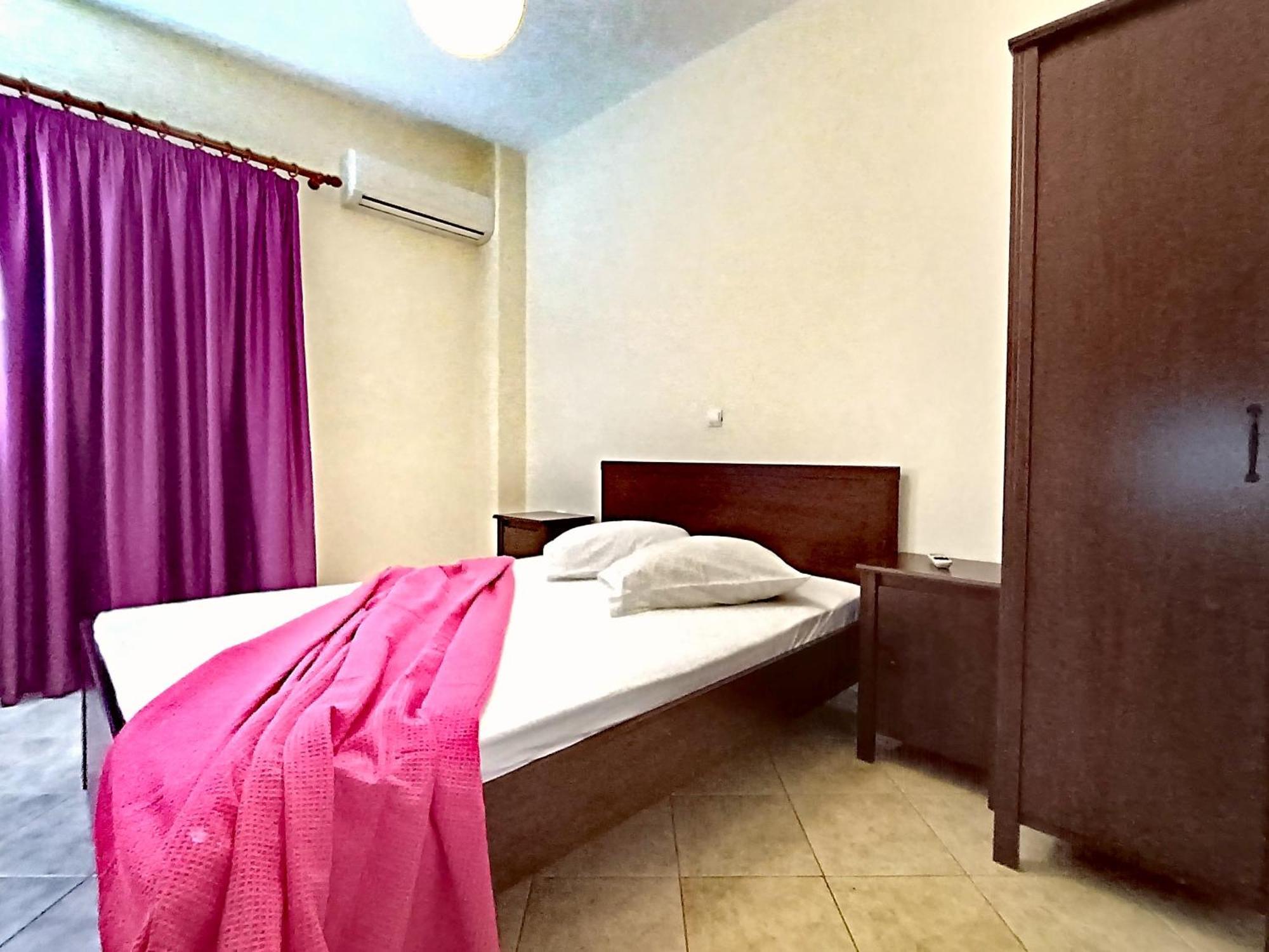 Giorgos Apartments. Skála Foúrkas المظهر الخارجي الصورة