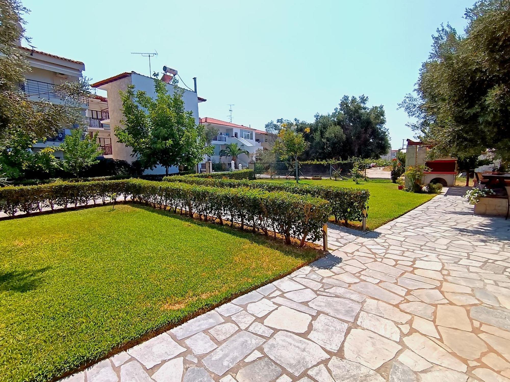 Giorgos Apartments. Skála Foúrkas المظهر الخارجي الصورة