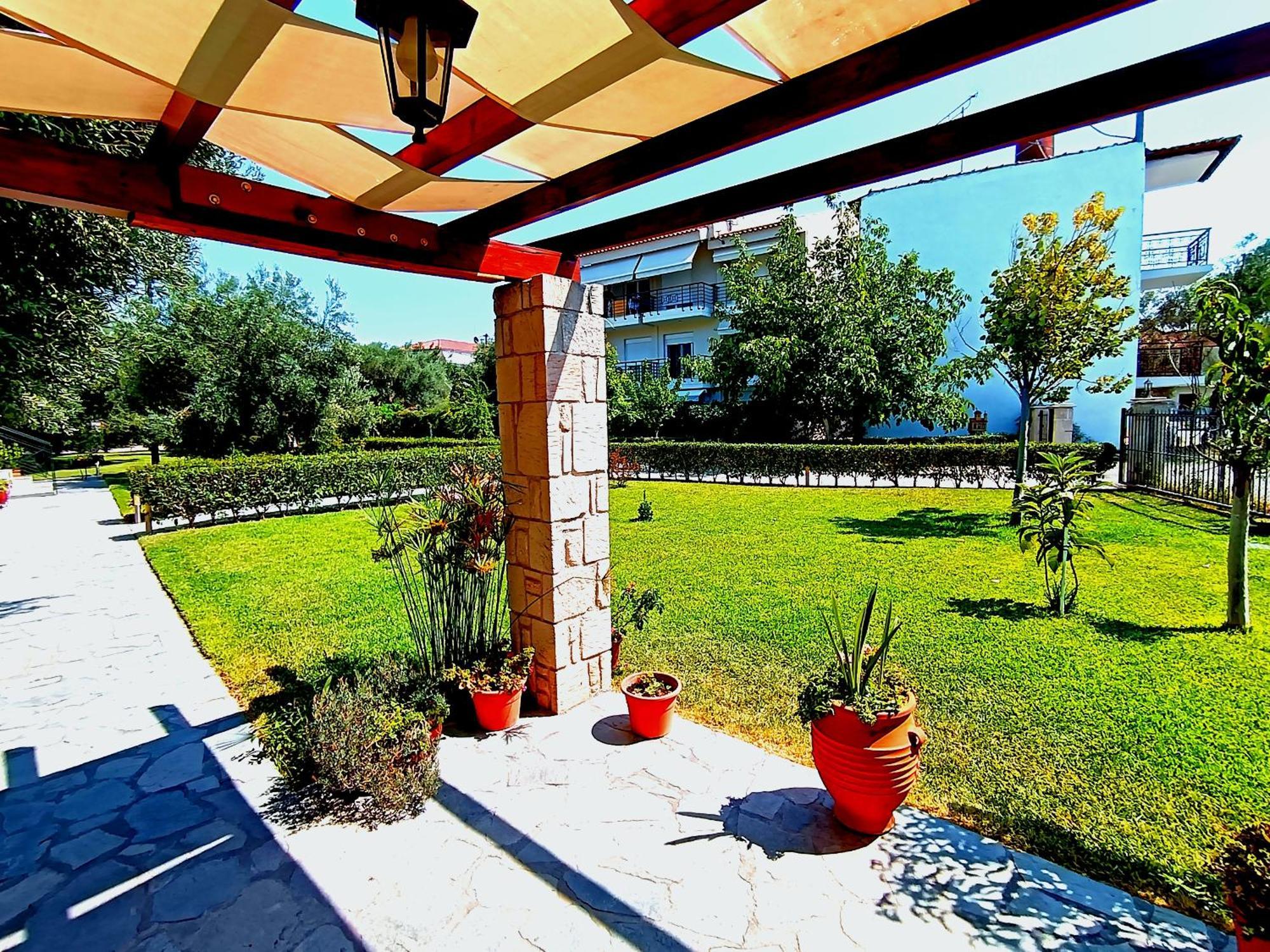 Giorgos Apartments. Skála Foúrkas المظهر الخارجي الصورة