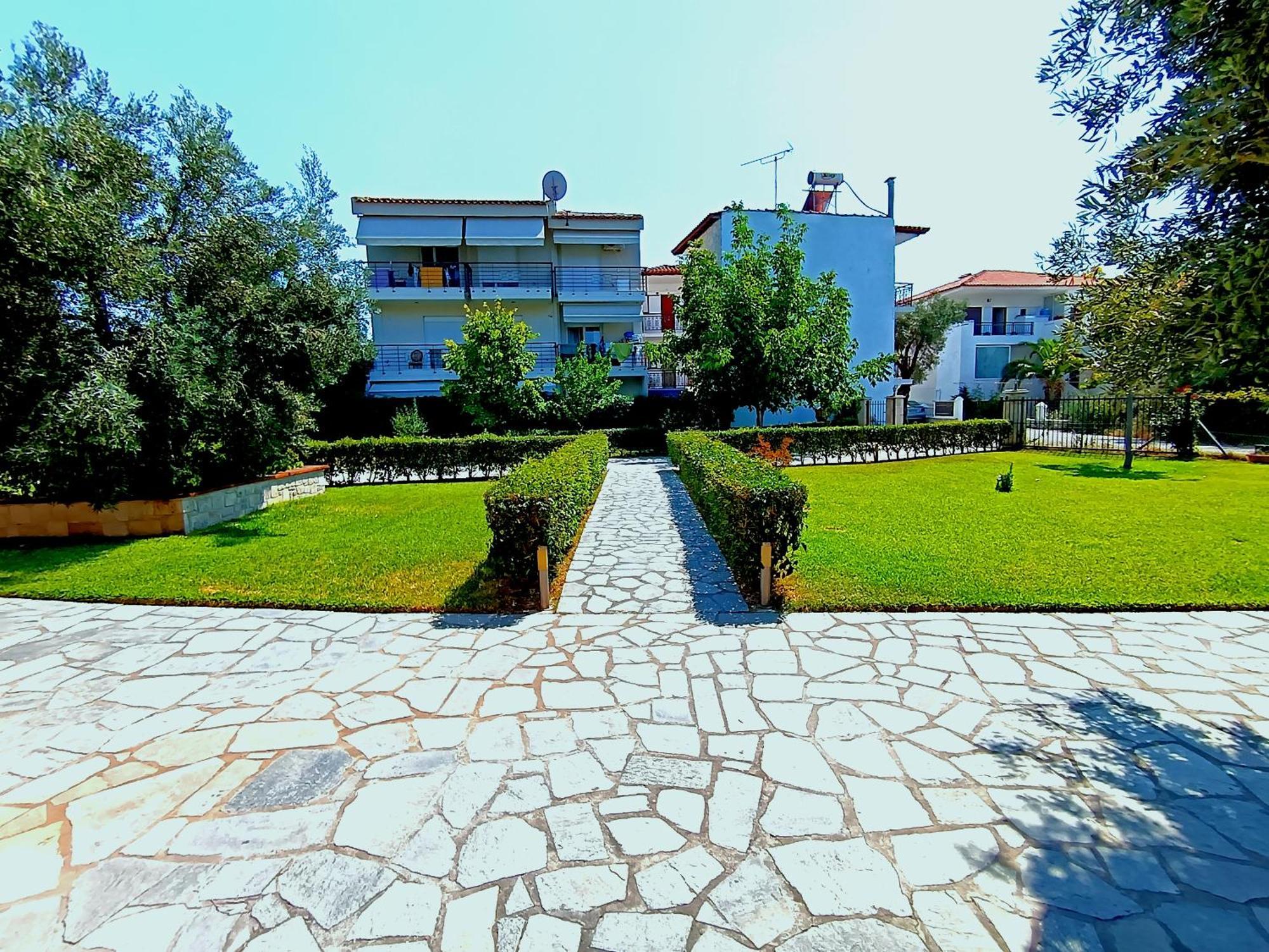 Giorgos Apartments. Skála Foúrkas المظهر الخارجي الصورة